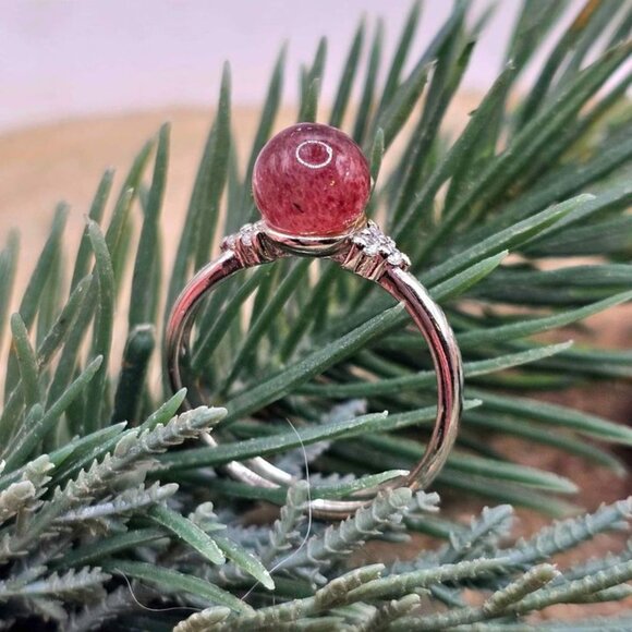 Beautiful Nature Strawberry Quartz Adjustable Ring - Picture 7 of 10